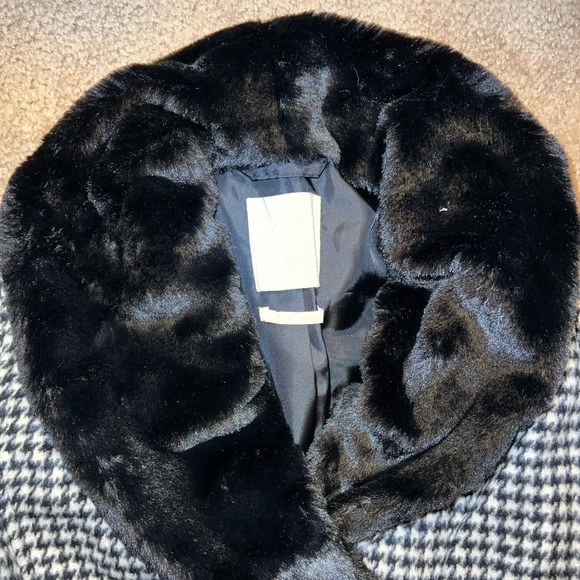 WOMENS URBAN OUTFITTERS HOUNDSTOOTH LONG PEACOAT SIZE XS AND SMALL - Picture 2 of 8